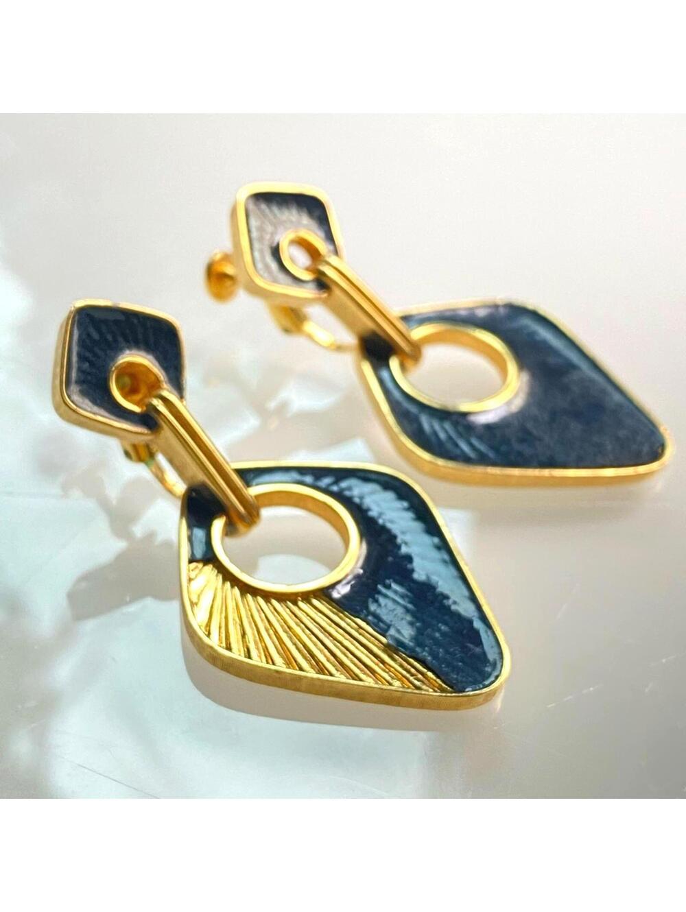 Rare Vintage Joseph Mazer JOMAZ Geometric Clip Earrings